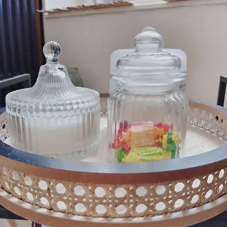 Csm Privées 1 2 Et 1 Avec Terrasse En Cœur De Entre Paris Et Reims 40 Mn Disneyland Paris Alloggio in famiglia