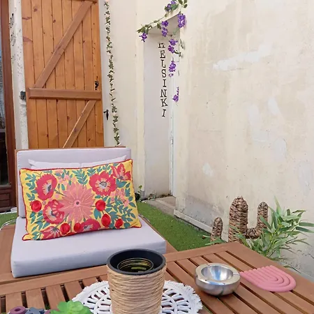 Csm Privées 1 2 Et 1 Avec Terrasse En Cœur De Entre Paris Et Reims 40 Mn Disneyland Paris