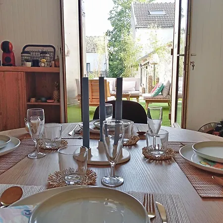 Alloggio in famiglia Csm Privées 1 2 Et 1 Avec Terrasse En Cœur De Entre Paris Et Reims 40 Mn Disneyland Paris *