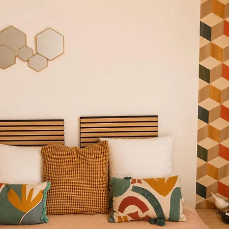 Homestay Csm: Private With Terrace For Families