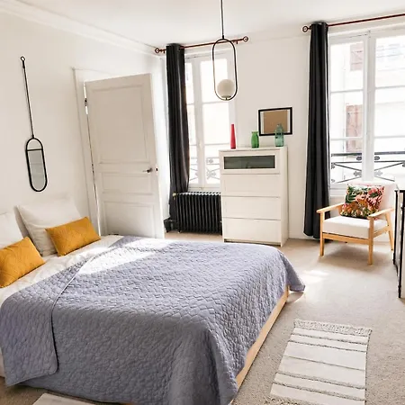 Homestay Csm: Private With Terrace For Families *