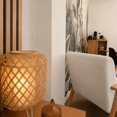 ROOMS HOME Suites privées et familiales jusqu à 8 personnes entre Reims et Disneyland Paris Habitación en casa particular
