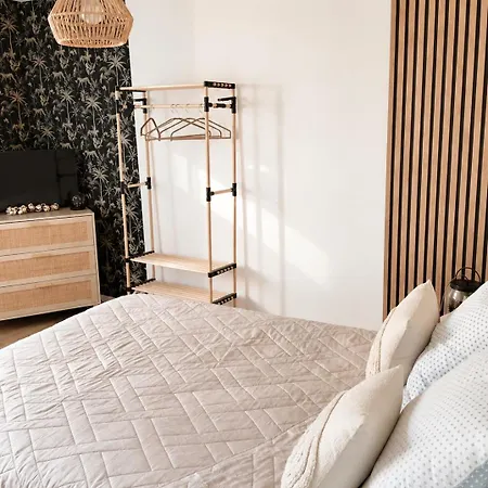 Habitación en casa particular ROOMS HOME Suites privées et familiales jusqu à 8 personnes entre Reims et Disneyland Paris *