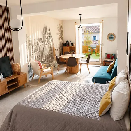 Csm: Private With Terrace For Families Homestay